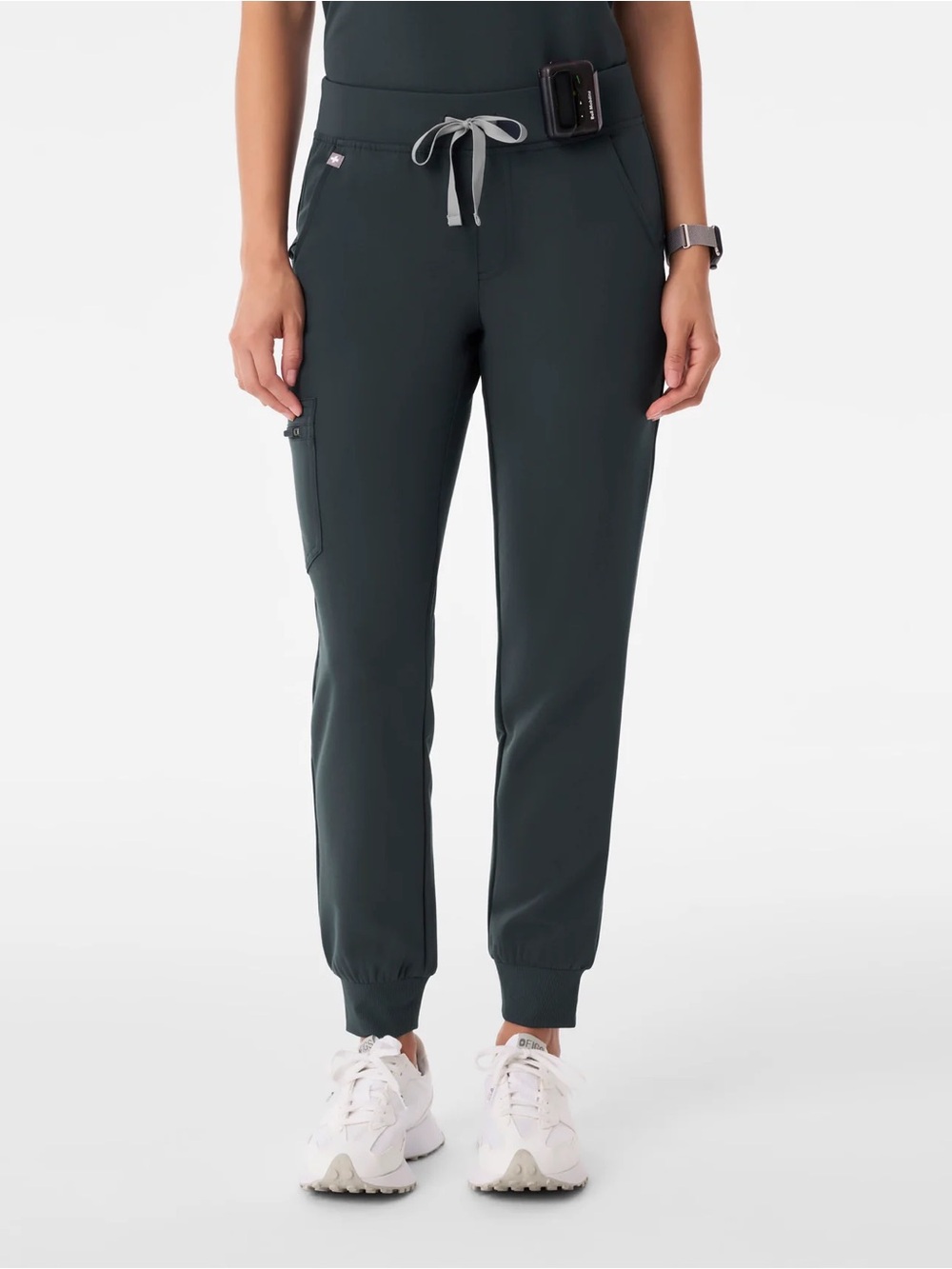 FIGS Zamora™ Jogger Scrub Pant – Dark Harbor size L